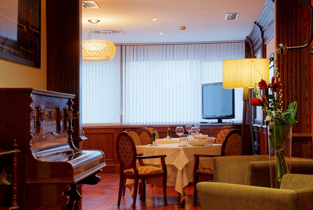 Hotelsefutbol Las Rozas de Madrid Kültér fotó